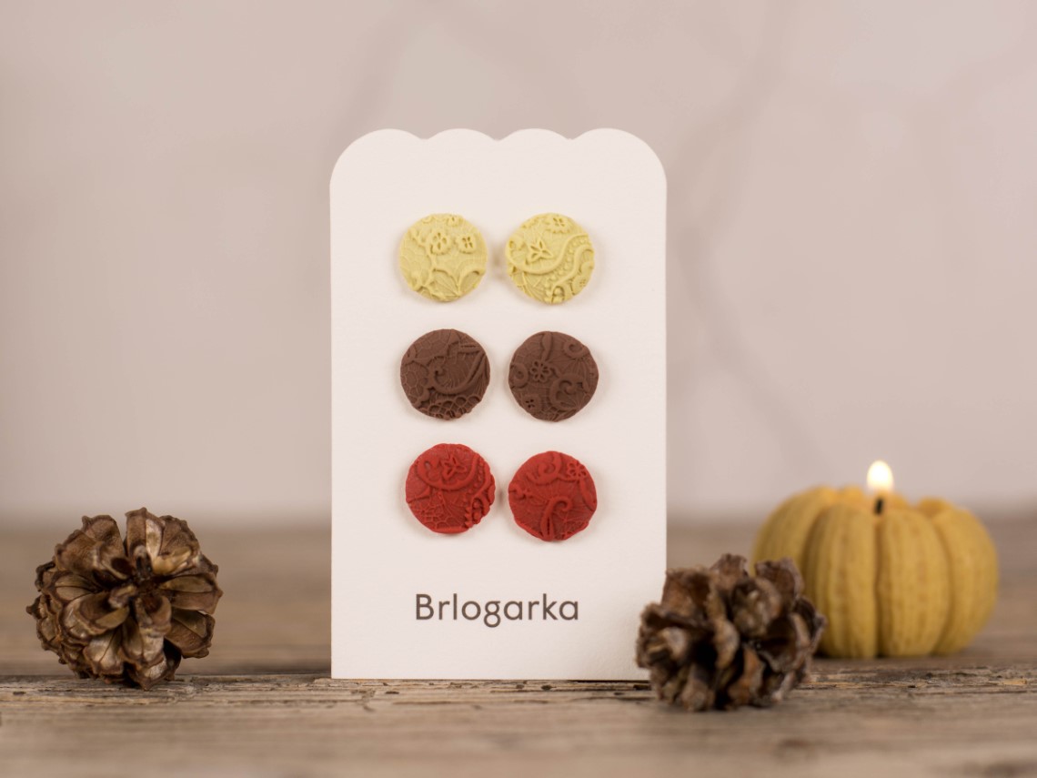 set_uhanov_cvetje_v_jeseni_1